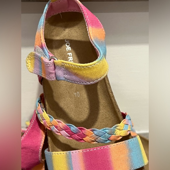 LIKE NEW toddler girls rainbows sandals. Size 10 - Picture 2 of 3